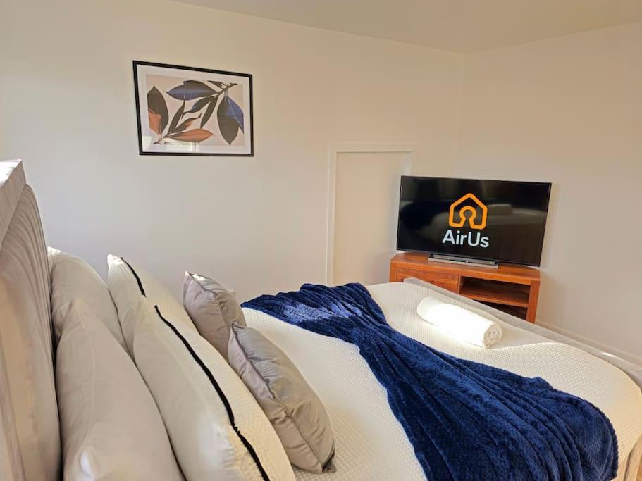 Spacious Haven With Free Parking Glasgow Exterior foto