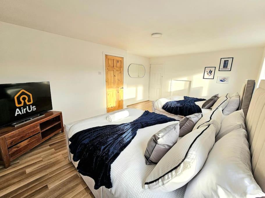 Spacious Haven With Free Parking Glasgow Exterior foto
